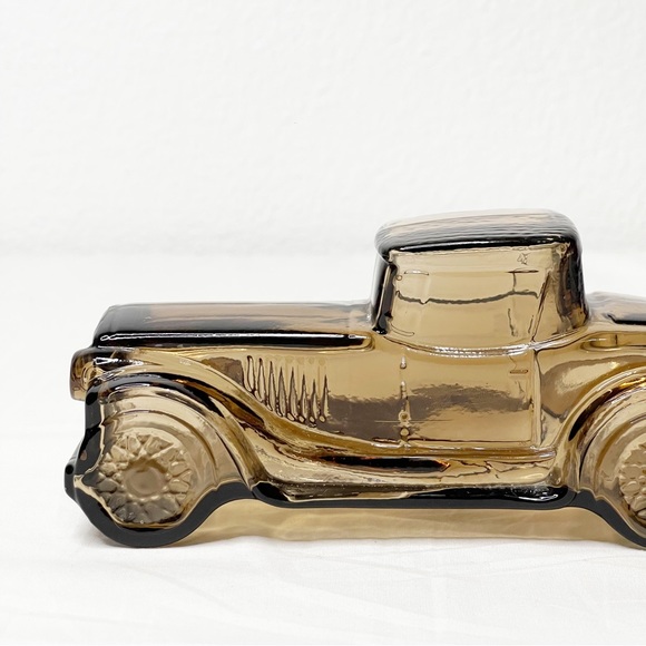 Vintage Avon The Sterling Six Aftershave Bottle Glass Antique Car Empty - Picture 4 of 10